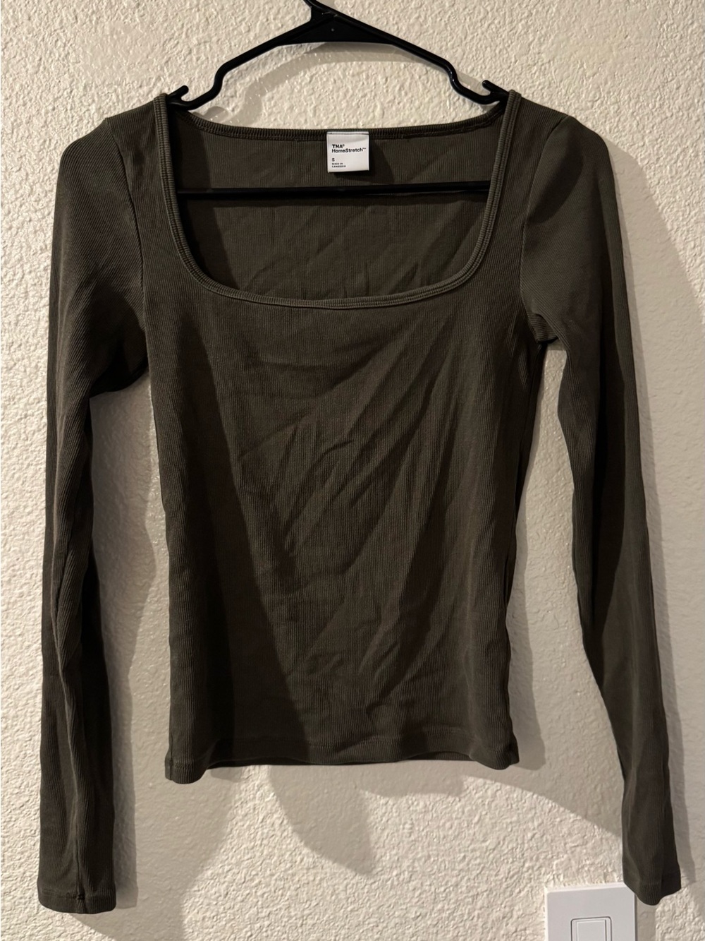 Aritzia TNA Olive Square Neck Long Sleeve Tee